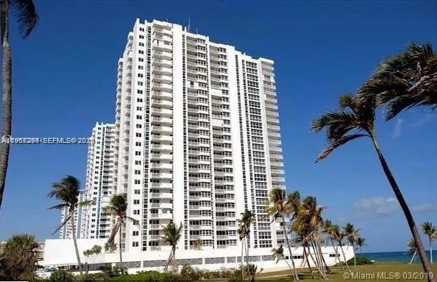 Foto de propiedad en 1370 S Ocean Boulevard 903, Pompano Beach, FL 33062 Pompano Beach con MLS#
