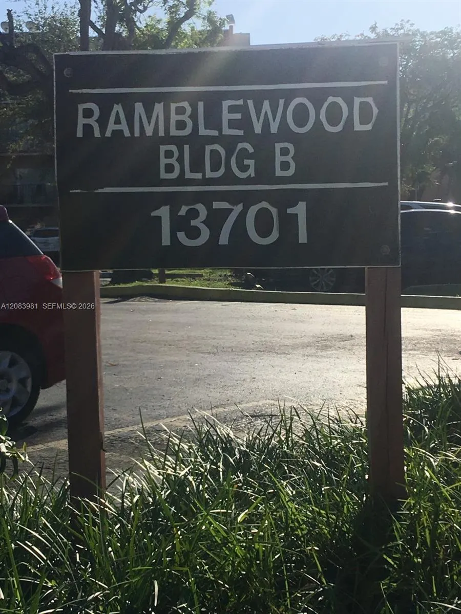 En Renta 13701 Kendale Lakes Circle 115-B, Miami, FL 33183, Miami, FL 33183