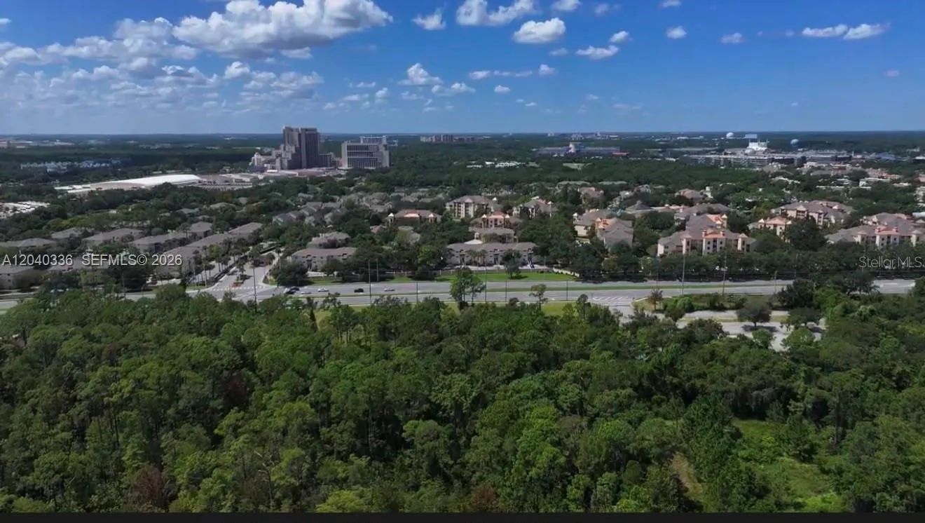 Foto de propiedad en 13709 S Apopka Vineland Road, Orlando, FL 32821 Orlando con MLS# 