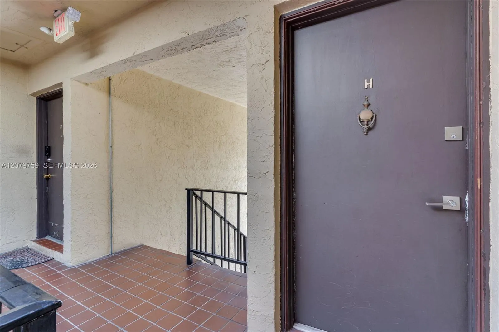 Foto de propiedad en 13726 SW 90th Avenue 28, Miami, FL 33176 Miami con MLS# 