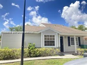 En Renta 13753 SW 149th Cir Lane 2-44, Miami, FL 33186, Miami, FL 33186