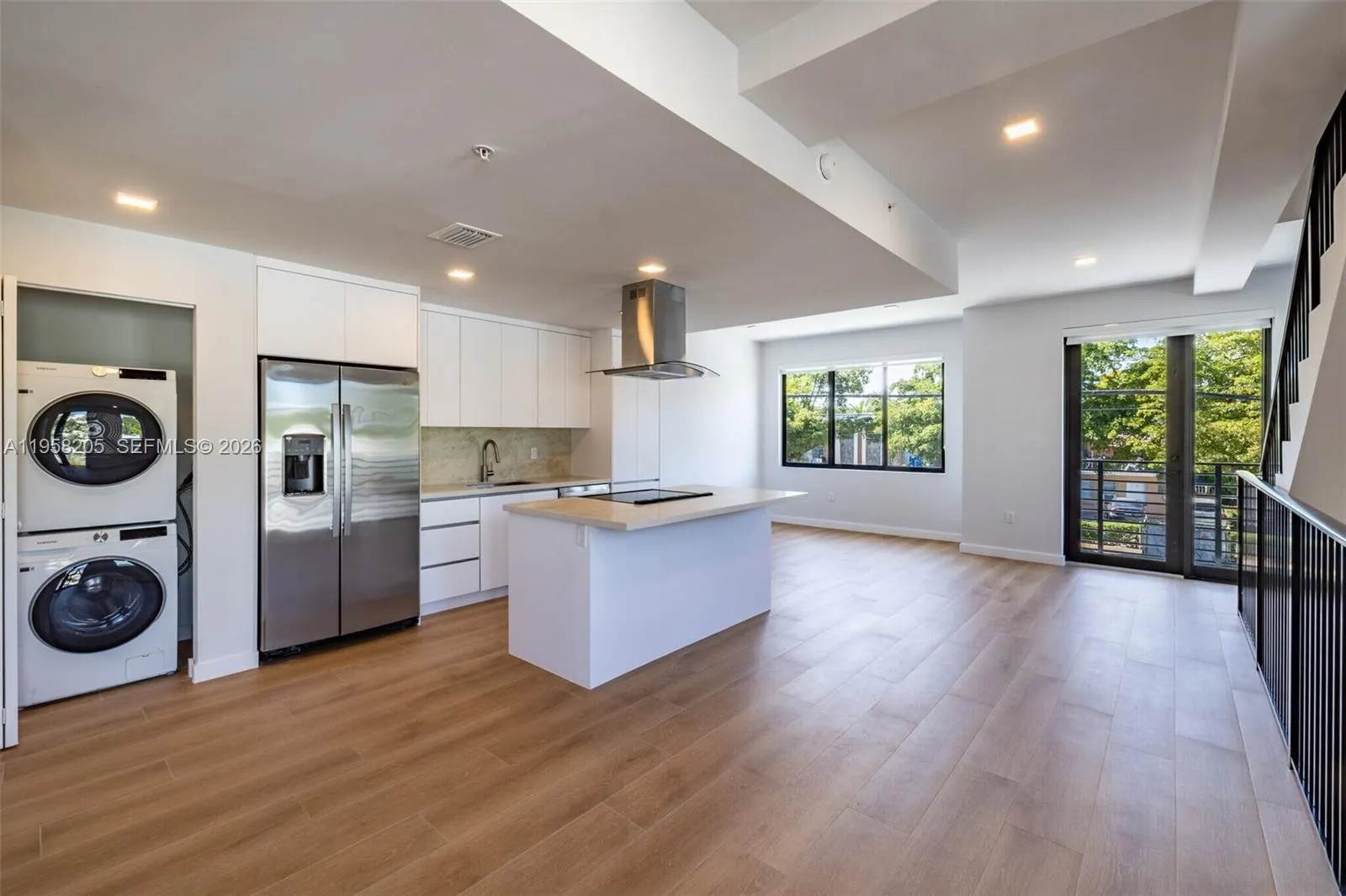 En Renta 1376 SW 4th Street 401, Miami, FL 33135, Miami, FL 33135