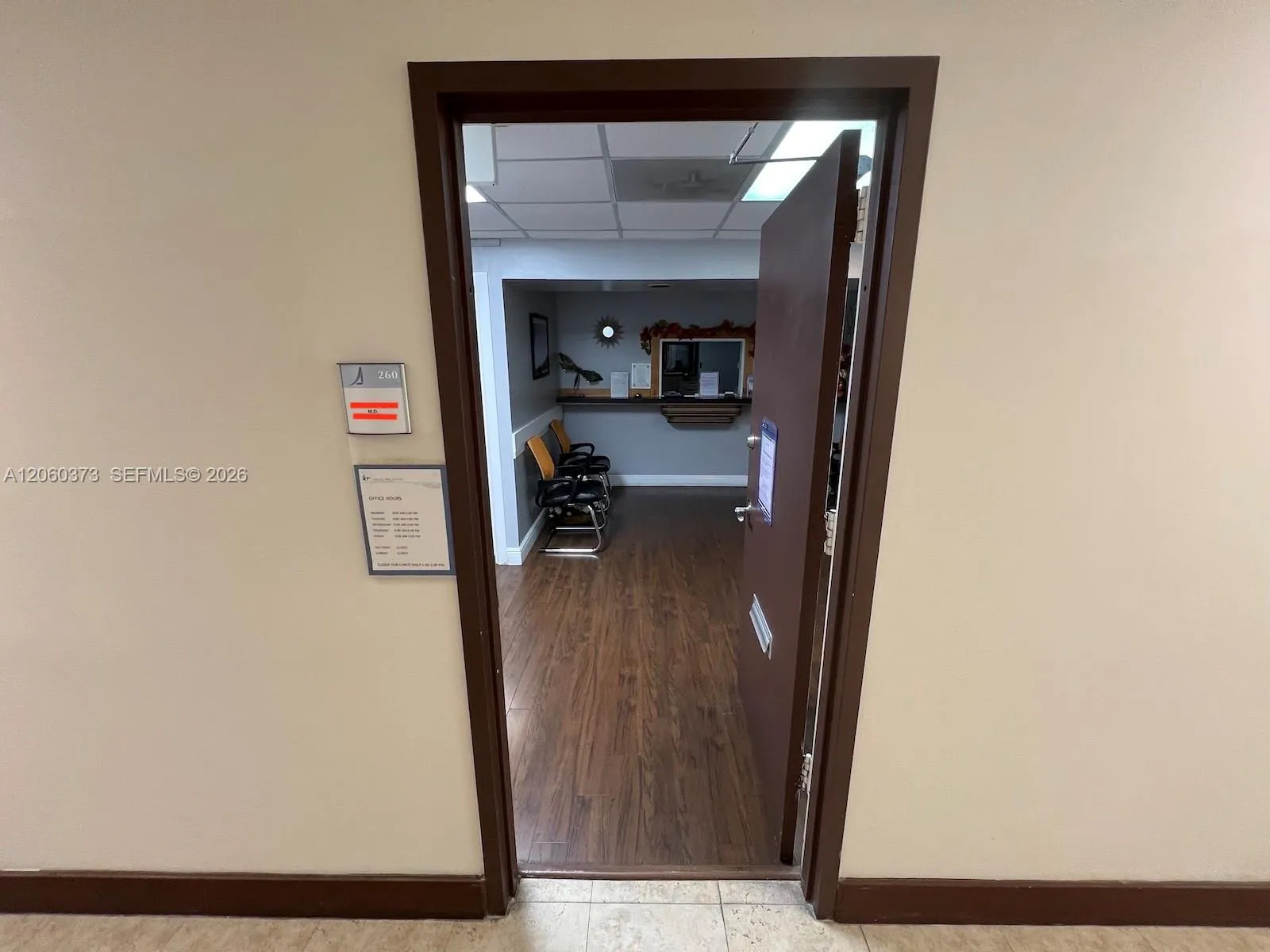 Foto de propiedad en 1380 NE Miami Gardens Drive 260, Miami, FL 33179 Miami con MLS# 