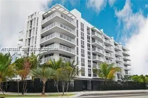Foto de propiedad en 13800 Highland Drive 403, North Miami Beach, FL 33181 North Miami Beach con MLS# 