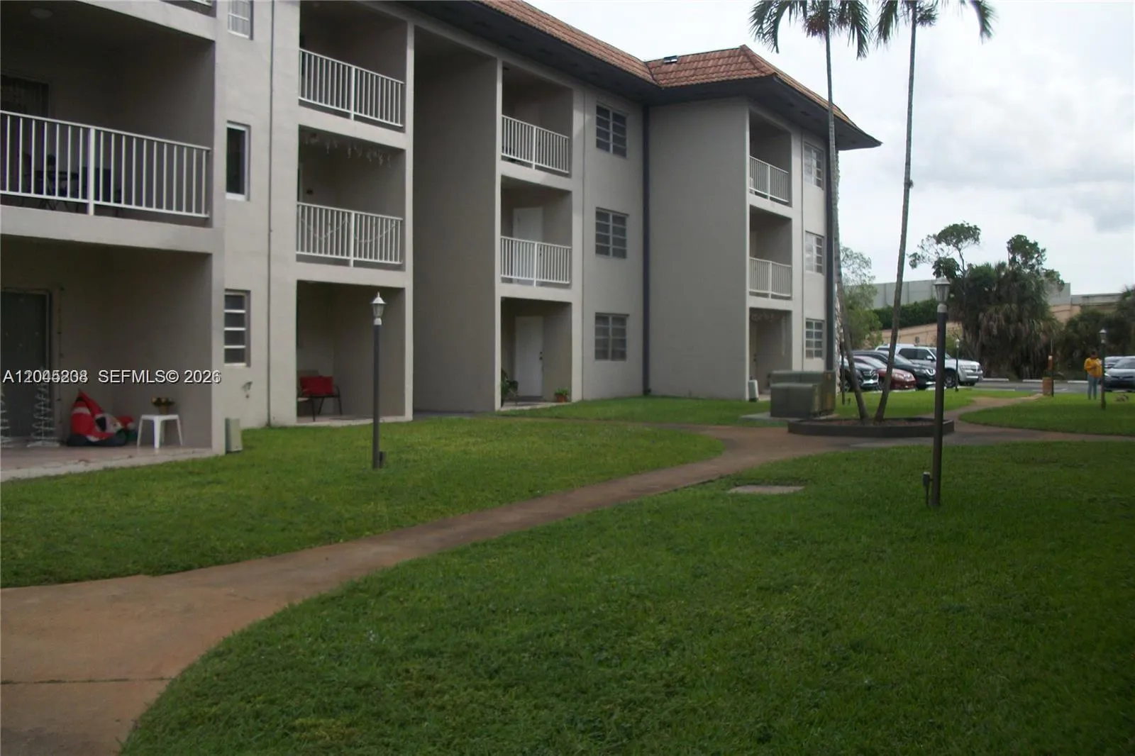 Foto de propiedad en 13900 Lake Placid Court A24, Miami Lakes, FL 33014 Miami Lakes con MLS# 