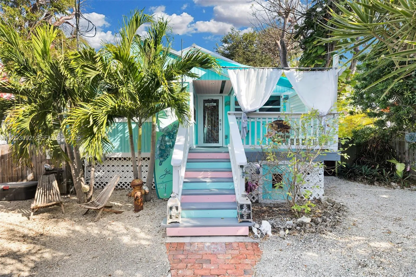 Foto de propiedad en 14 Bonita Avenue, Key Largo, FL 33037 Key Largo con MLS# 