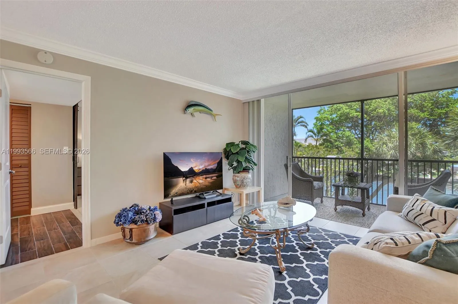 En Renta 14 Royal Palm Way 303 (Available Jan 1), Boca Raton, FL 33432, Boca Raton, FL 33432