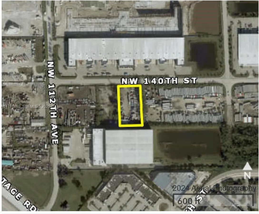 Foto de propiedad en 140 NW 140th Street, Hialeah Gardens, FL 33018 Hialeah Gardens con MLS# 