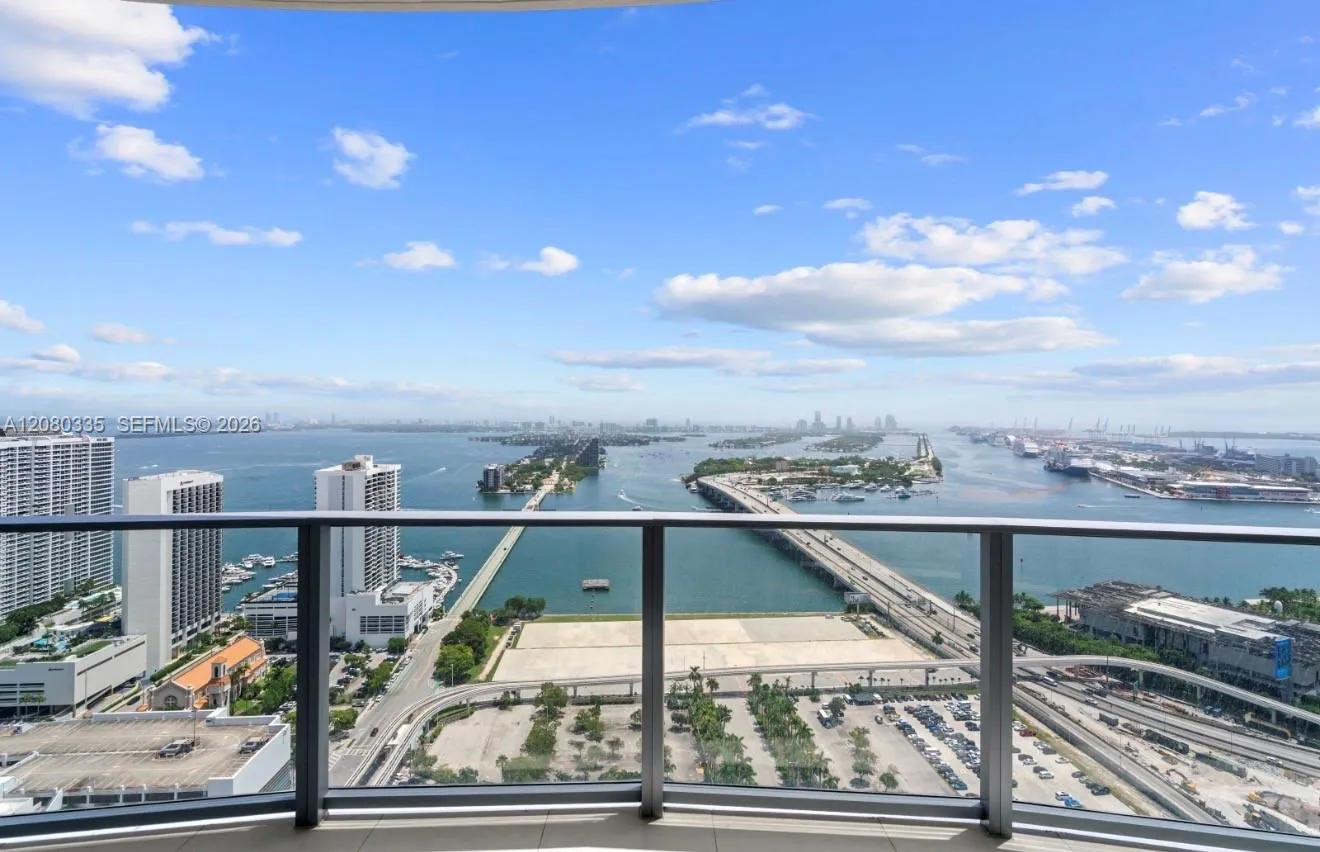 Foto de propiedad en 1400 Biscayne 3805, Miami, FL 33132 Miami con MLS#