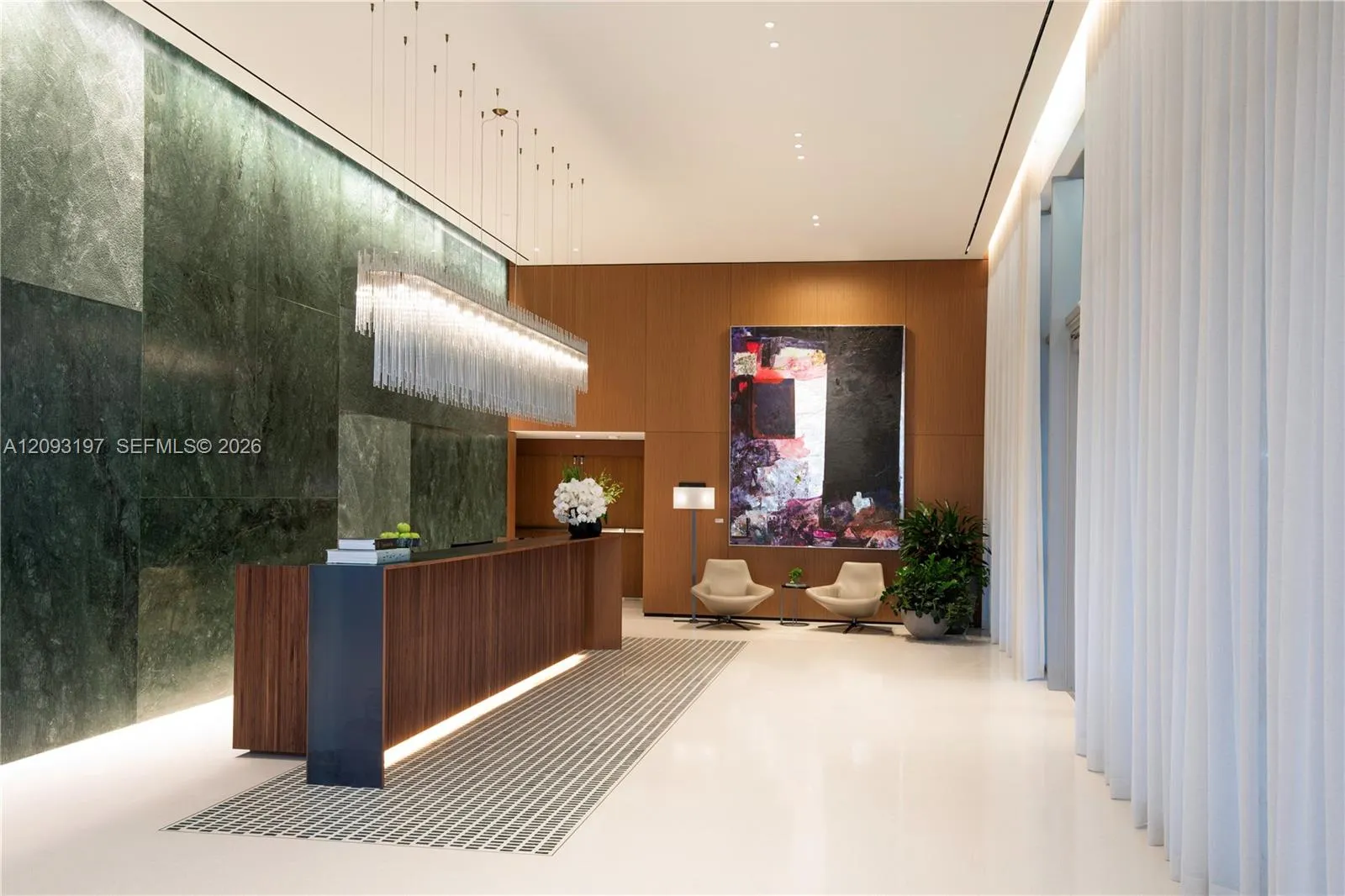 En Venta 1400 Biscayne Boulevard 1701, Miami, FL 33132, Miami, FL 33132