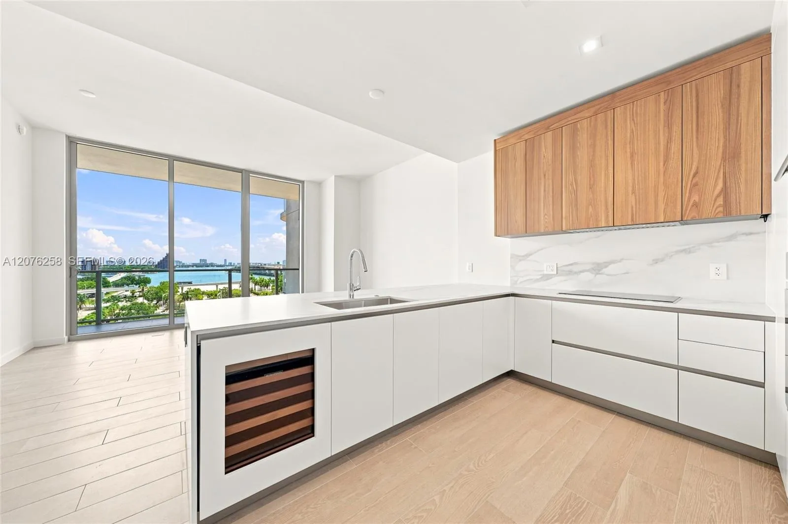 Foto de propiedad en 1400 Biscayne Boulevard 708, Miami, FL 33132 Miami con MLS#
