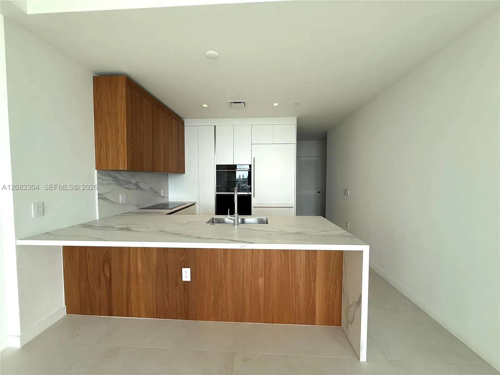 Foto de propiedad en 1400 Biscayne Boulevard 904, Miami, FL 33132 Miami con MLS#