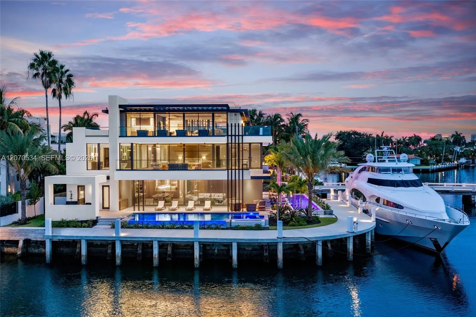 En Venta 1400 W Lake Drive, Fort Lauderdale, FL 33316, Fort Lauderdale, FL 33316