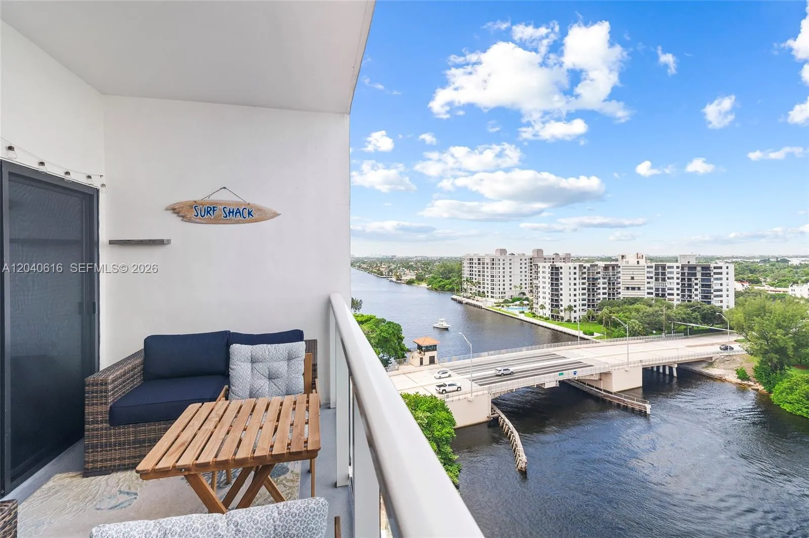 Foto de propiedad en 1401 N Riverside Drive 1406, Pompano Beach, FL 33062 Pompano Beach con MLS# 