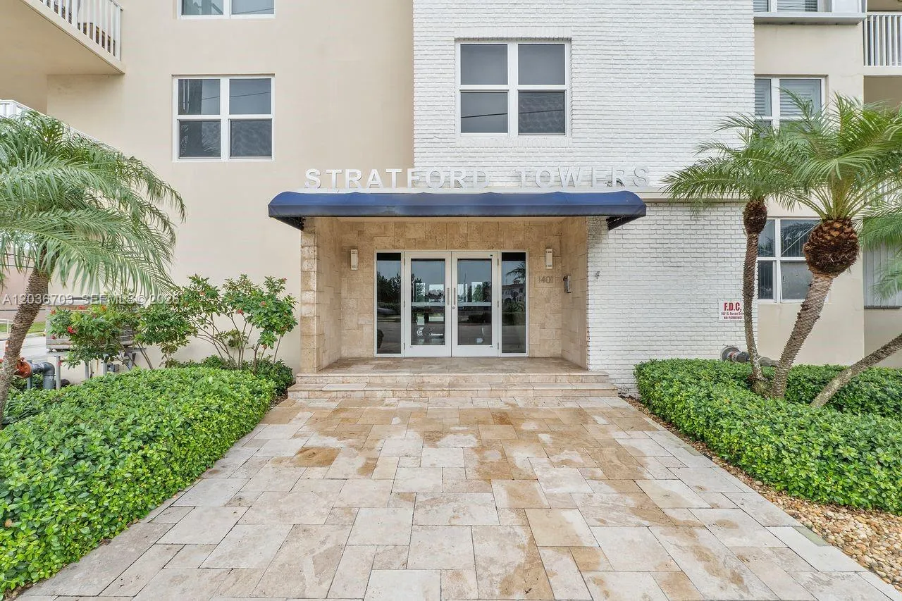 Vendido 1401 S Ocean Drive 305, Hollywood, FL 33019, Hollywood, FL 33019