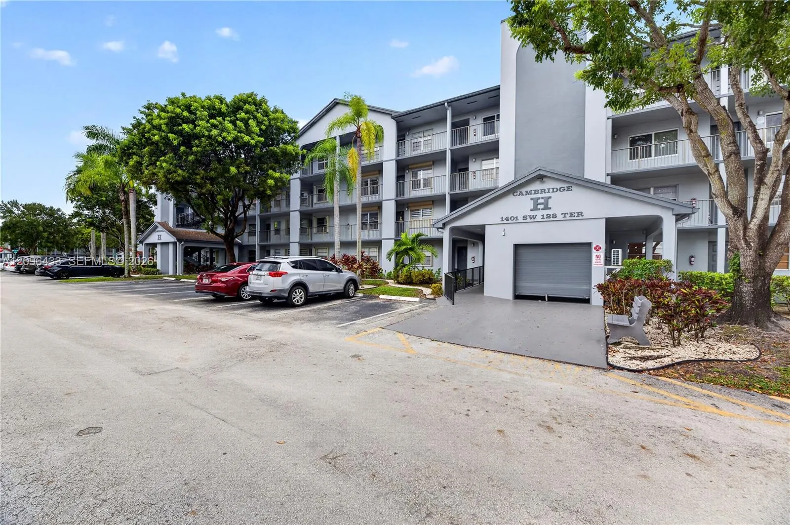 En Venta 1401 SW 128th Terrace 405H, Pembroke Pines, FL 33027, Pembroke Pines, FL 33027