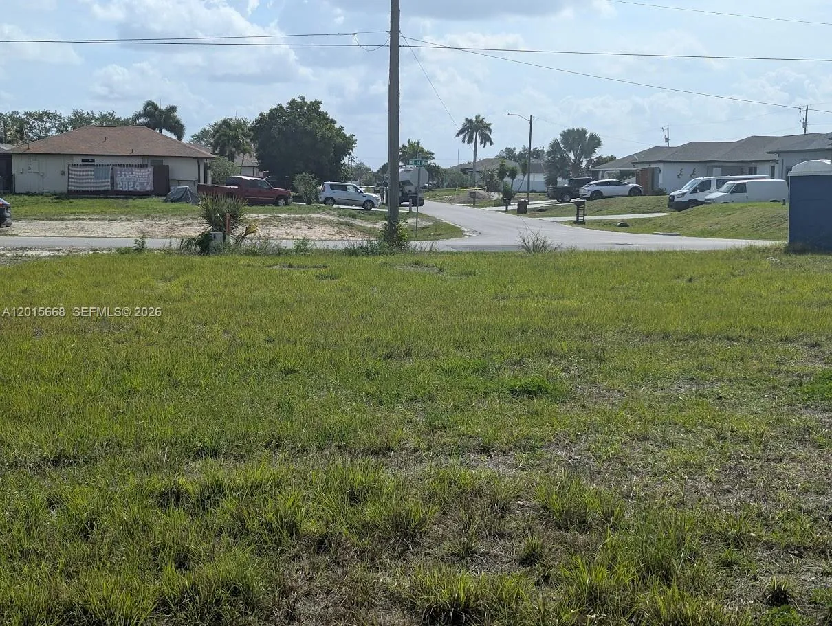 En Venta 1402 NE 14 Avenue, Cape Coral, FL 33909, Cape Coral, FL 33909