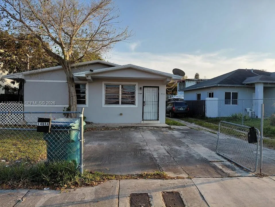 Vendido 1404 NW 1406 60th Street, Miami, FL 33142, Miami, FL 33142