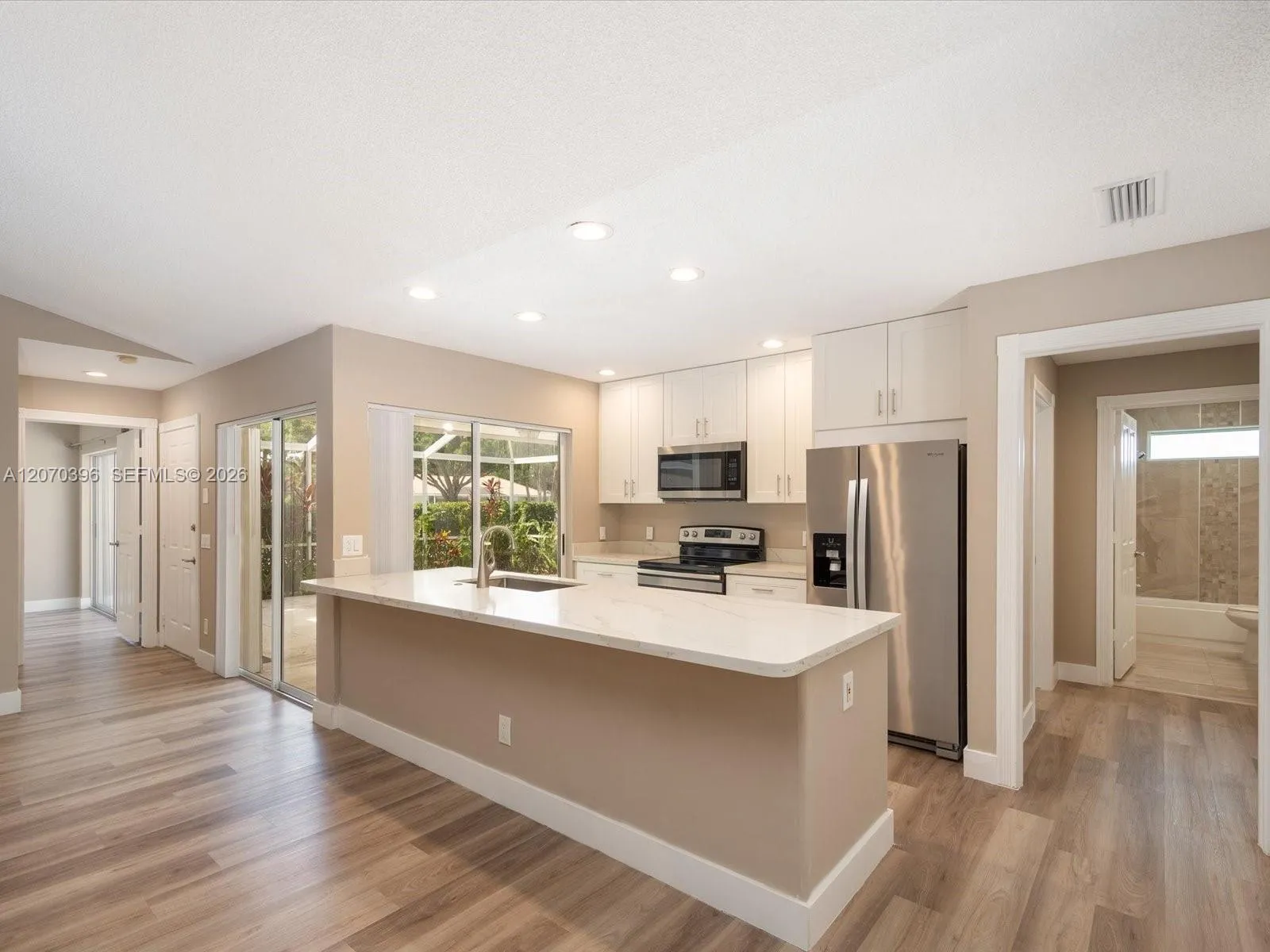 Foto de propiedad en 1404 Silverleaf Oak Court, Palm Beach Gardens, FL 33410 Palm Beach Gardens con MLS# 