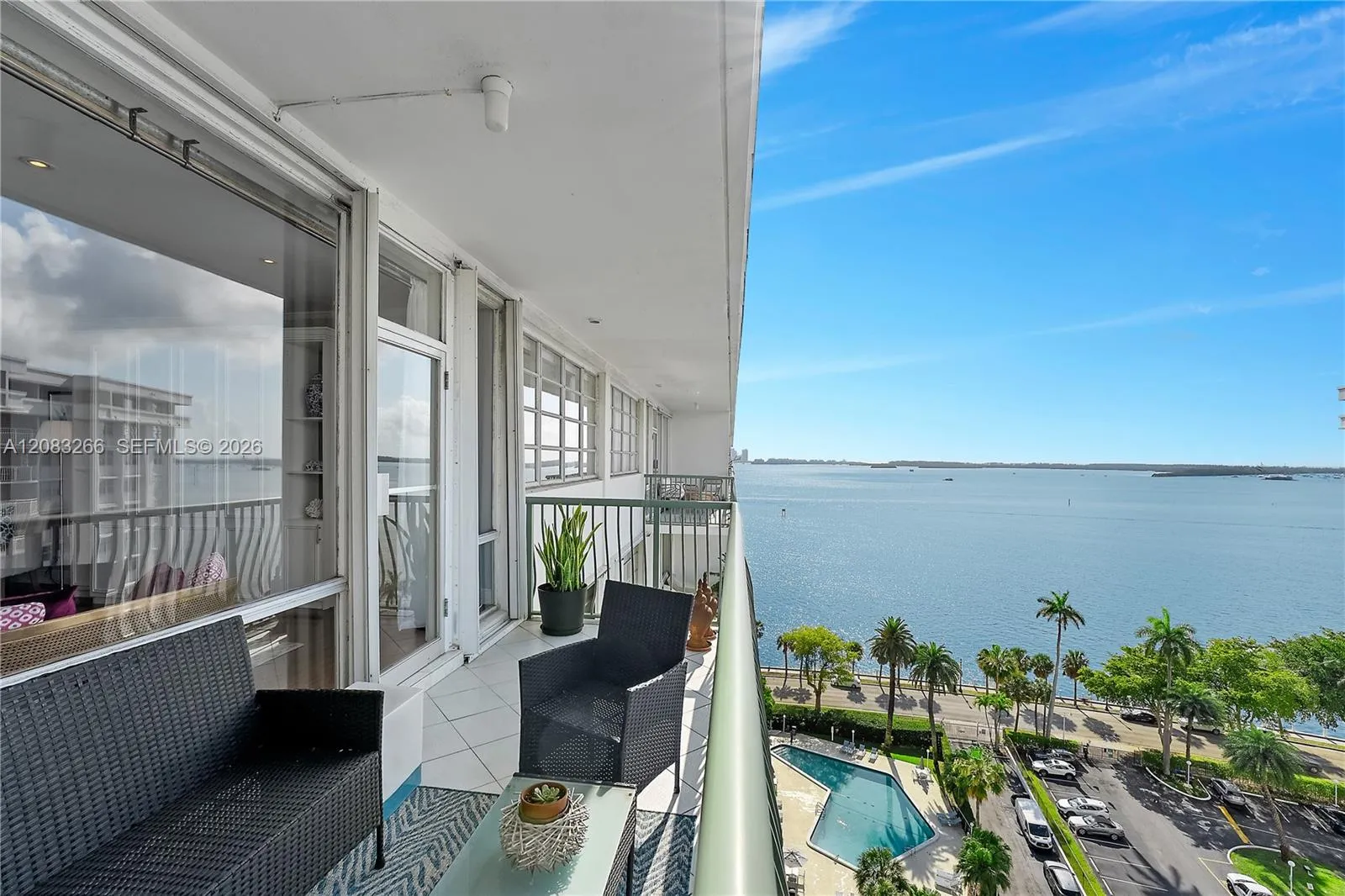 En Renta 1408 Brickell Bay Drive 1403, Miami, FL 33131, Miami, FL 33131