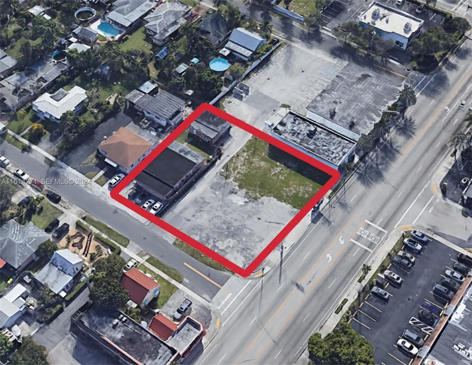 Foto de propiedad en 1409 S Federal Highway, Dania Beach, FL 33004 Dania Beach con MLS# 