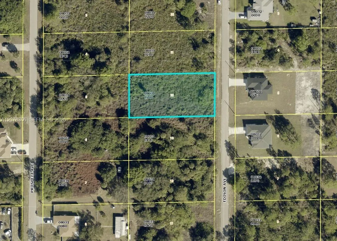 En Venta 1415 Edison Avenue, Lehigh Acres, FL 33972, Lehigh Acres, FL 33972