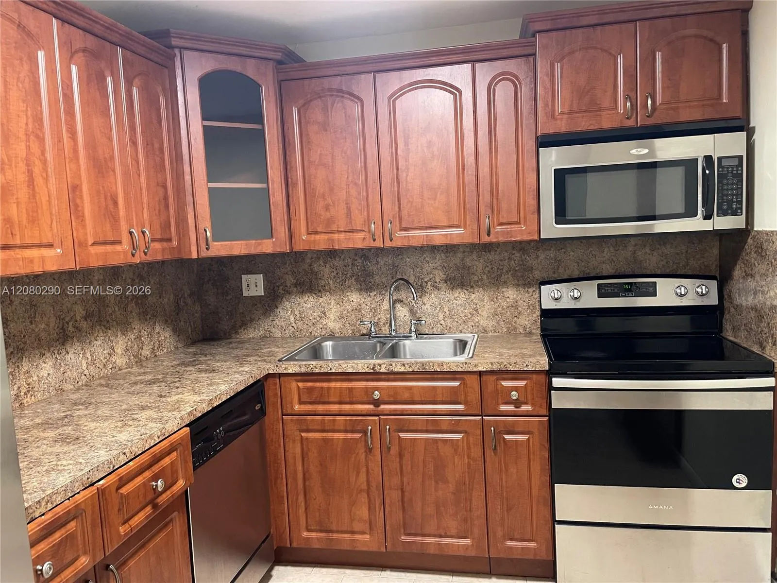 Foto de propiedad en 14150 SW 84th Street 208-I, Miami, FL 33183 Miami con MLS# 