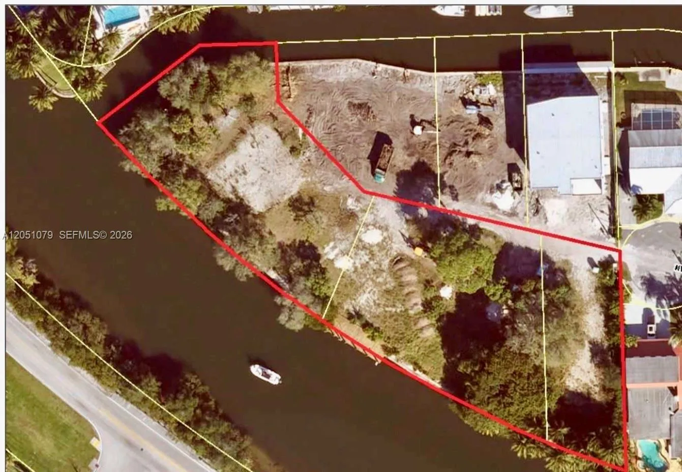 Foto de propiedad en 1417 Florian Drive, Dania Beach, FL 33004 Dania Beach con MLS# 