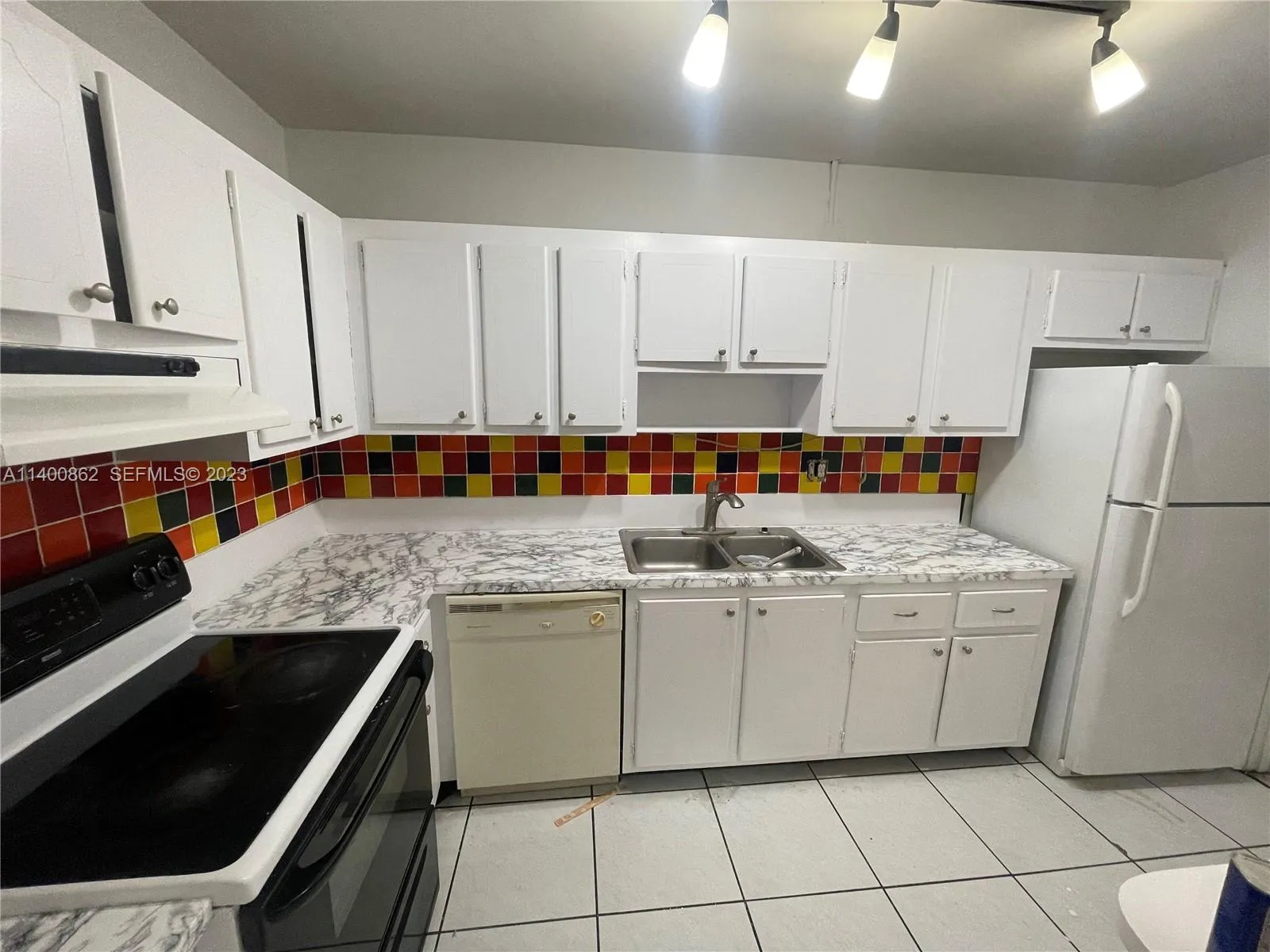 Foto de propiedad en 1420 Atlantic Shores Boulevard 326, Hallandale Beach, FL 33009 Hallandale Beach con MLS# 