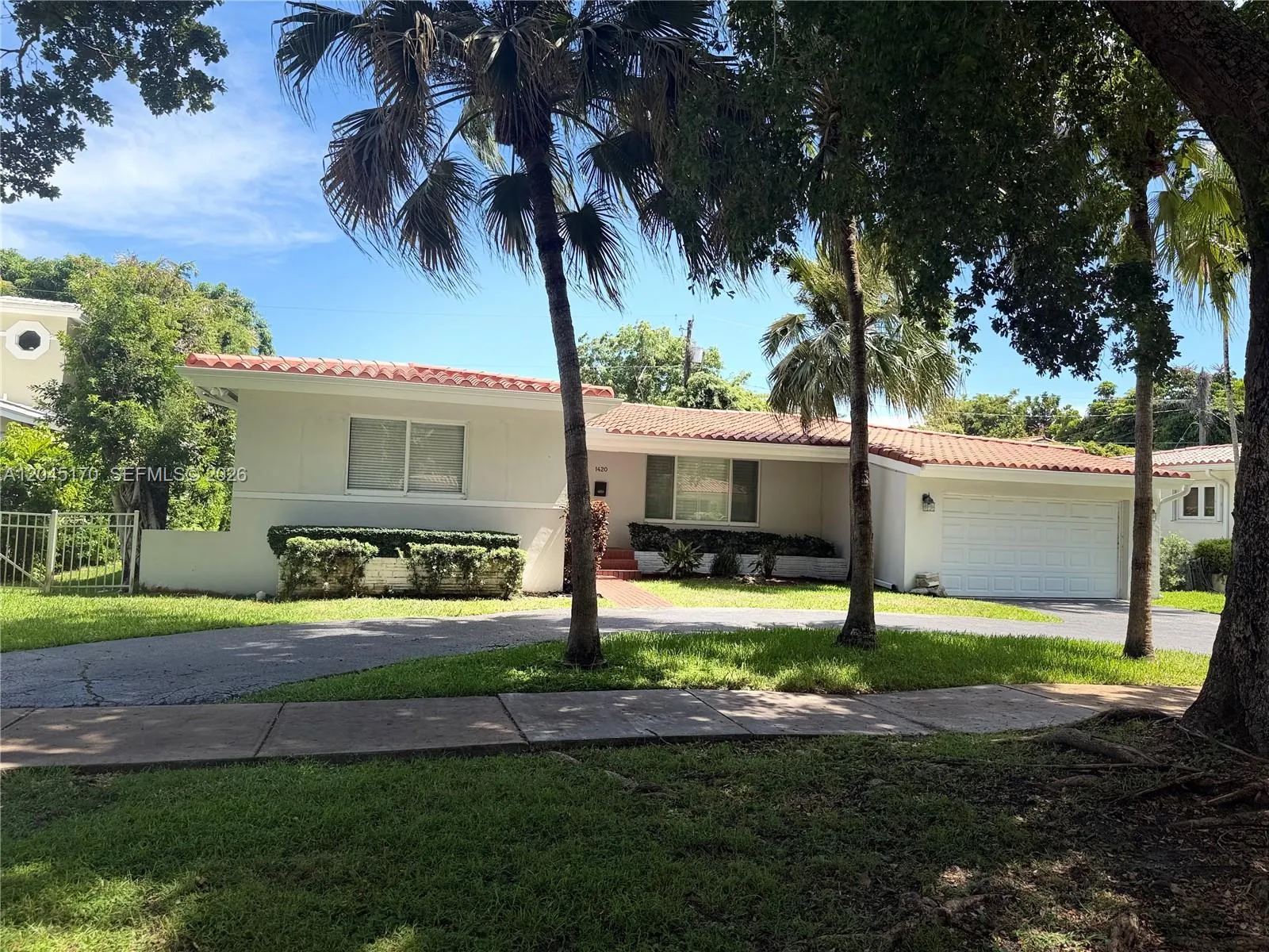 En Renta 1420 Baracoa Avenue, Coral Gables, FL 33146, Coral Gables, FL 33146