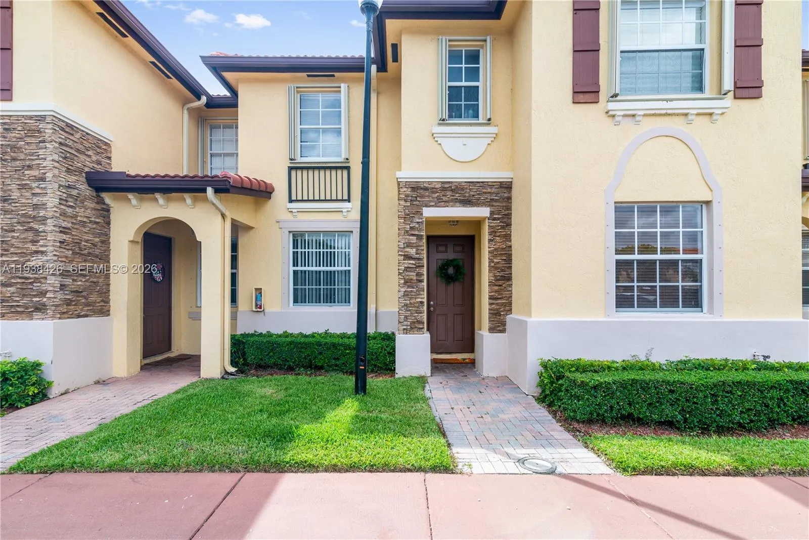 Foto de propiedad en 1420 NE 33rd Avenue 105-15, Homestead, FL 33033 Homestead con MLS# 