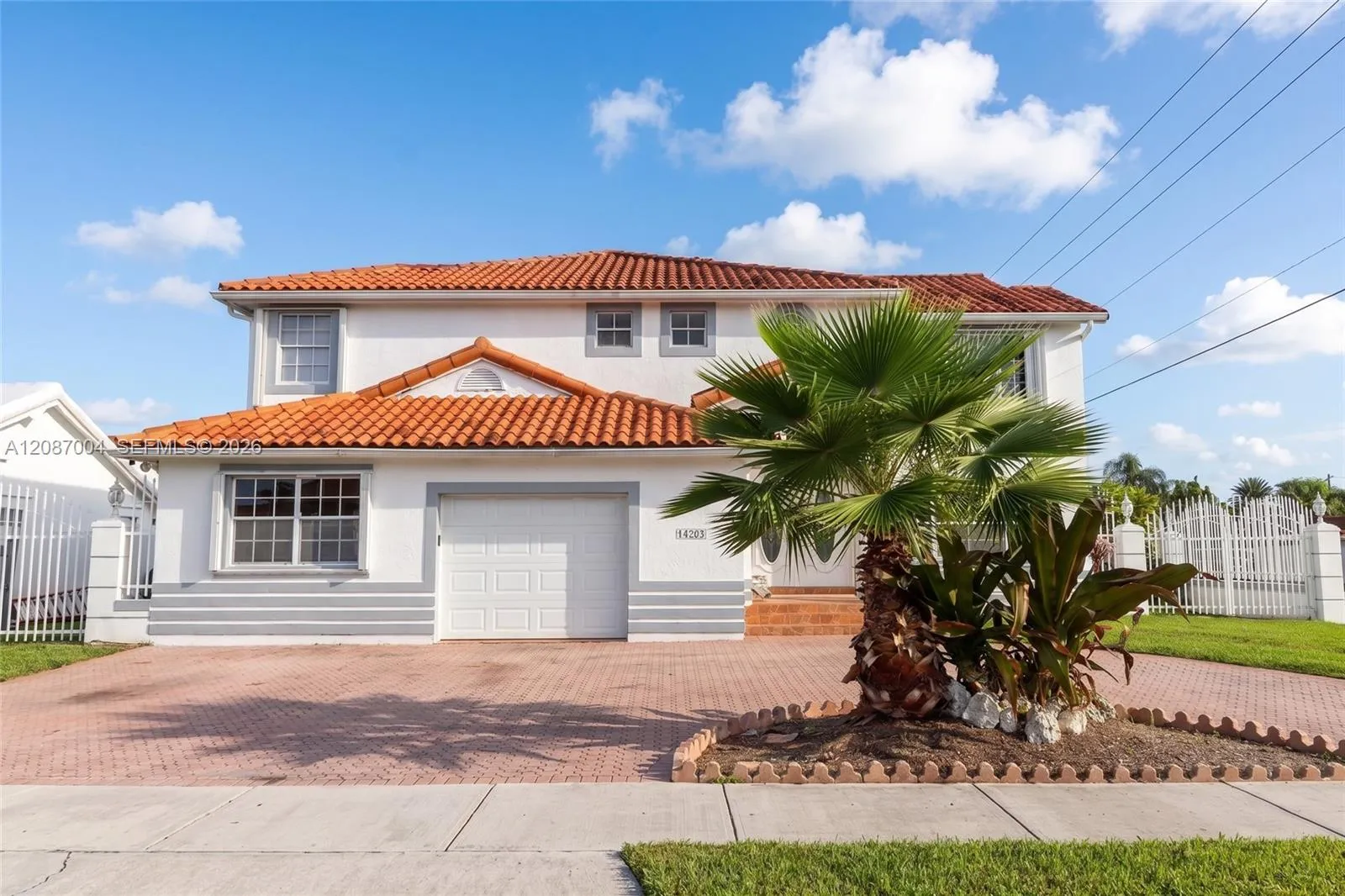 En Venta 14203 SW 35th Street, Miami, FL 33175, Miami, FL 33175