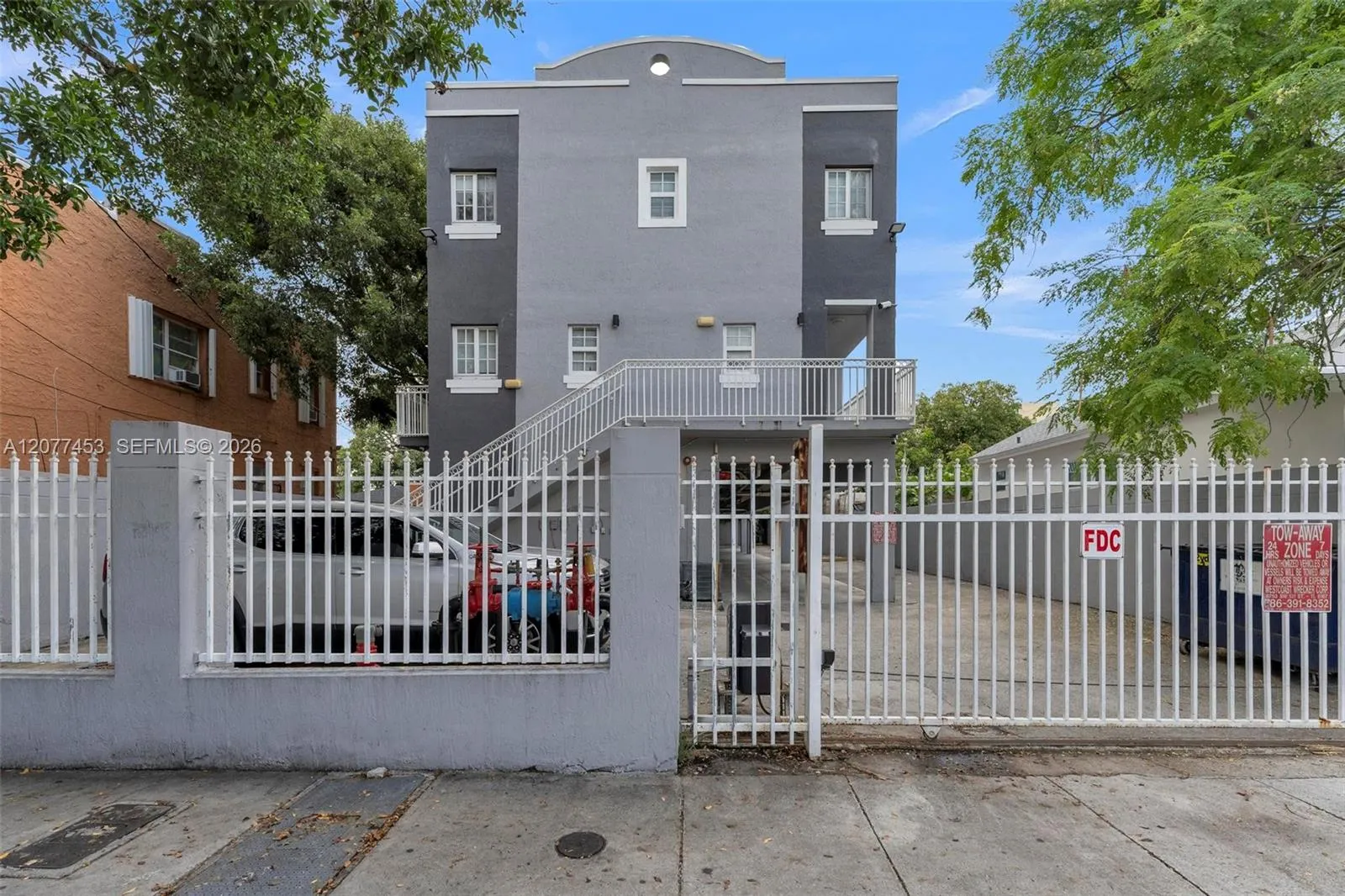 Foto de propiedad en 1421 SW 3rd Street 208, Miami, FL 33135 Miami con MLS# 