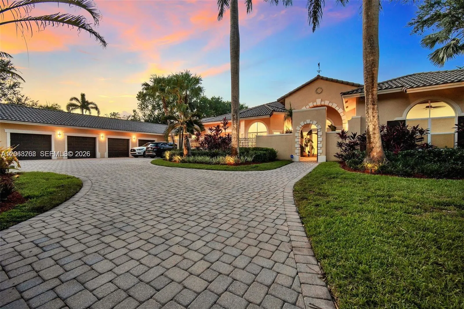 Foto de propiedad en 14211 Sunset Lane, Southwest Ranches, FL 33330 Southwest Ranches con MLS# 