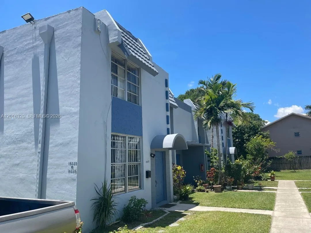 Vendido 14220 NE 3rd Court 10A, Miami, FL 33161, Miami, FL 33161