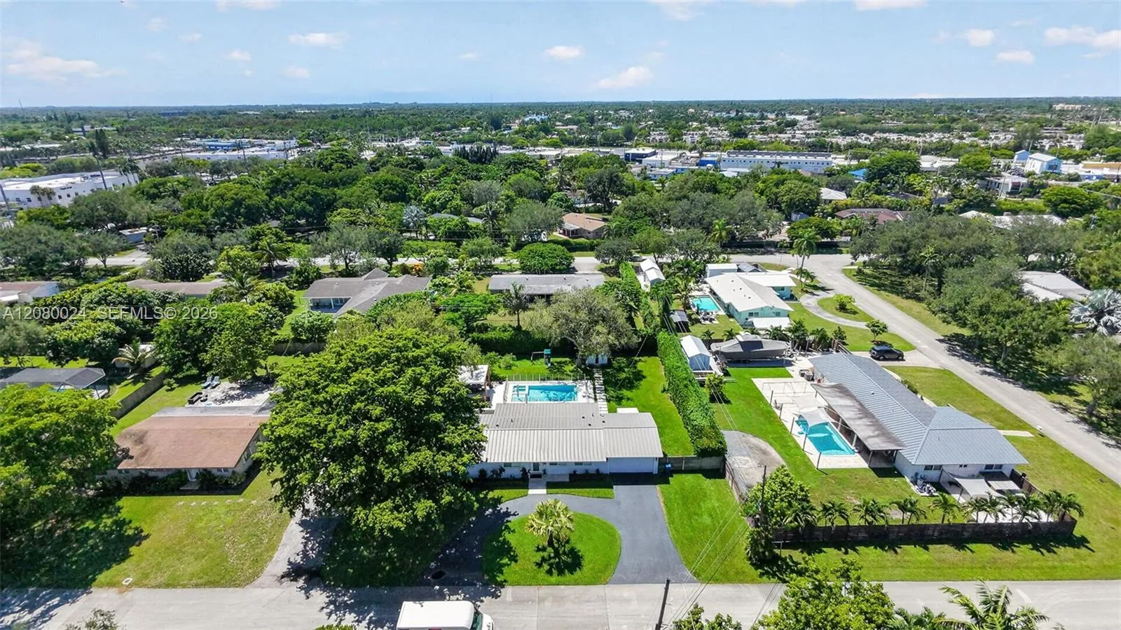 En Venta 14220 SW 86th Avenue, Palmetto Bay, FL 33158, Palmetto Bay, FL 33158