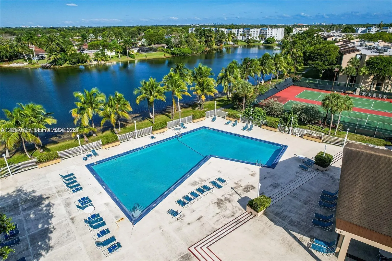 En Renta 14221 N Kendall Drive 110C, Miami, FL 33186, Miami, FL 33186