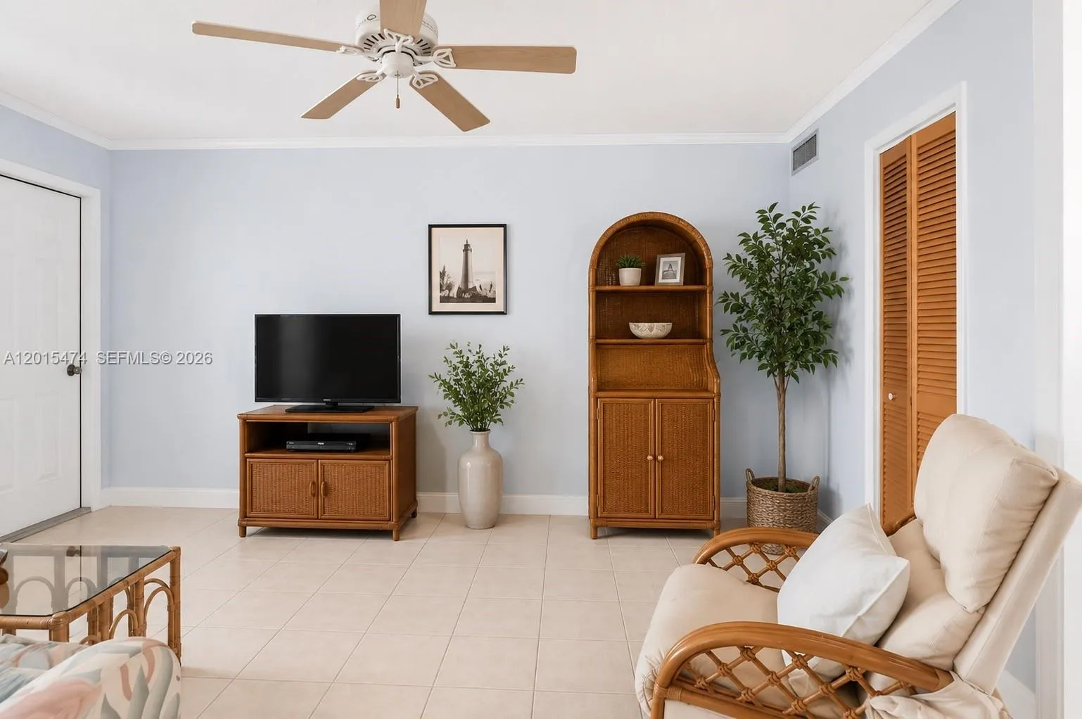 Foto de propiedad en 1425 Arthur Street 103A, Hollywood, FL 33020 Hollywood con MLS# 
