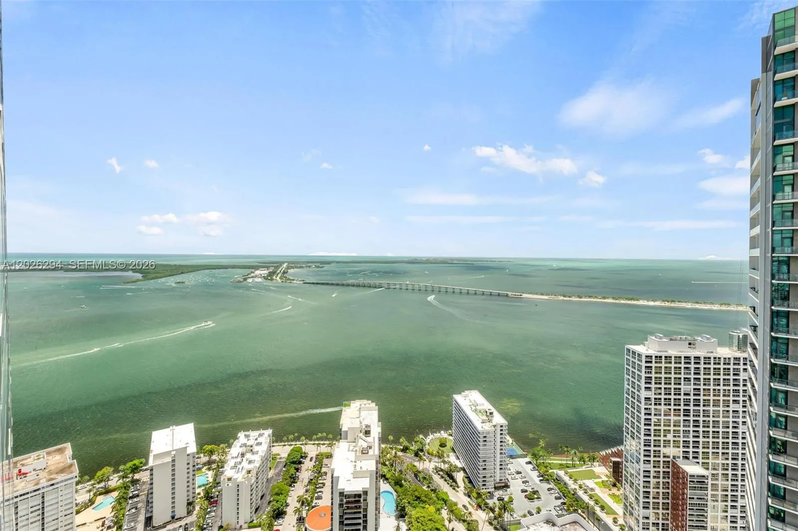 Foto de propiedad en 1425 Brickell Avenue 51A, Miami, FL 33131 Miami con MLS# 