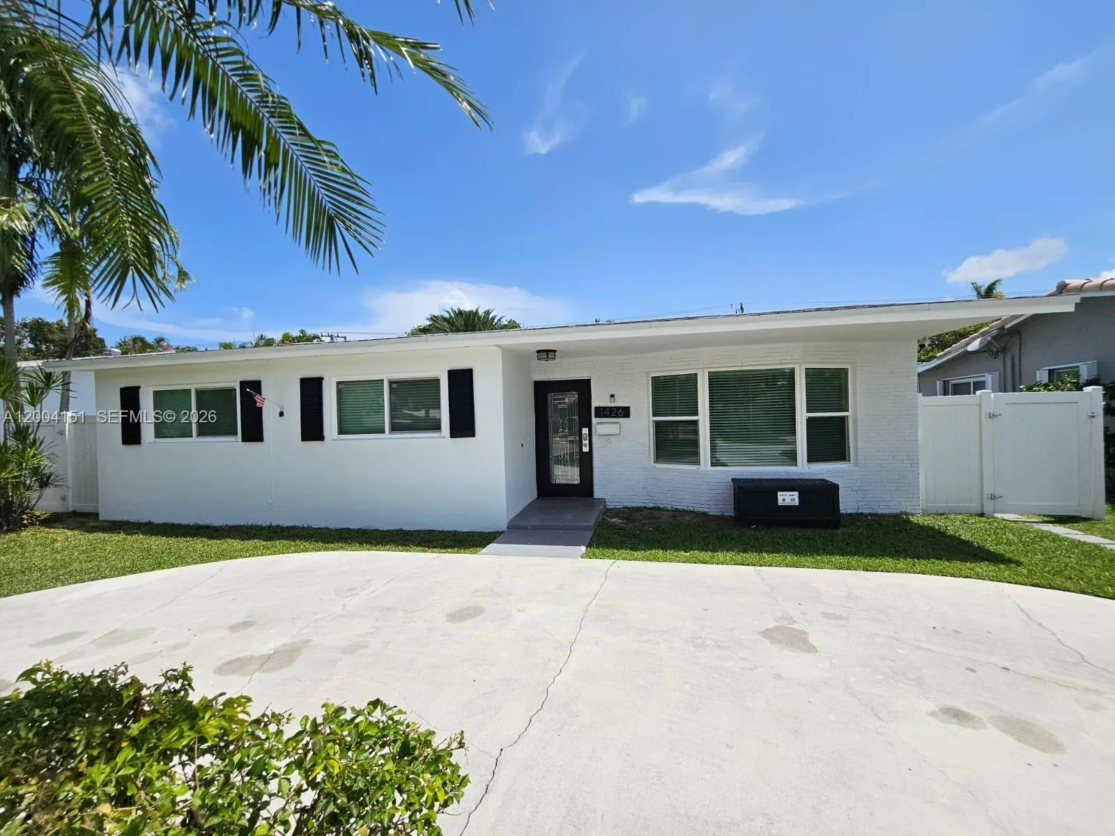 Vendido 1426 Coolidge Street, Hollywood, FL 33020, Hollywood, FL 33020