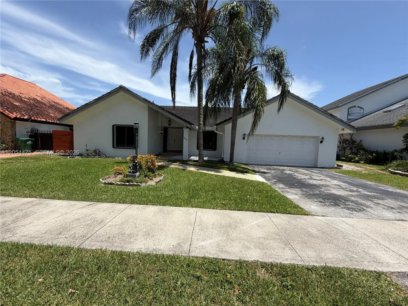 Foto de propiedad en 14271 SW 107th Terrace 0, Miami, FL 33186 Miami con MLS# 