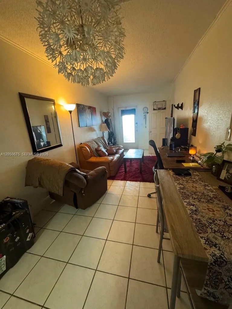 Foto de propiedad en 1430 NE 170th Street 317, North Miami Beach, FL 33162 North Miami Beach con MLS# 