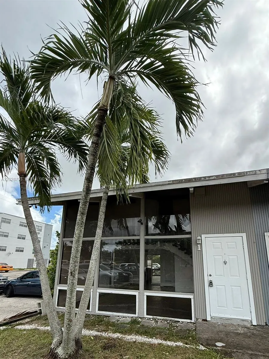 En Venta 14310 NE 5th Place, Miami, FL 33161, Miami, FL 33161