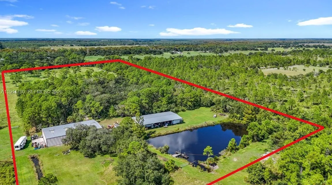 Foto de propiedad en 1432 Silver Lake Road, FL 33471  con MLS# 