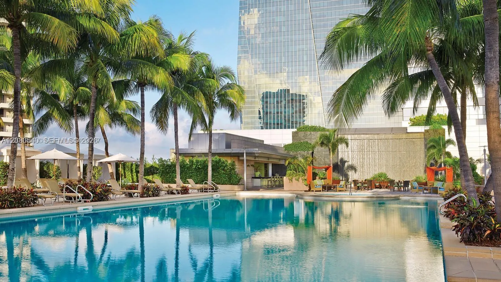 Foto de propiedad en 1435 Brickell Avenue 3307, Miami, FL 33131 Miami con MLS# 