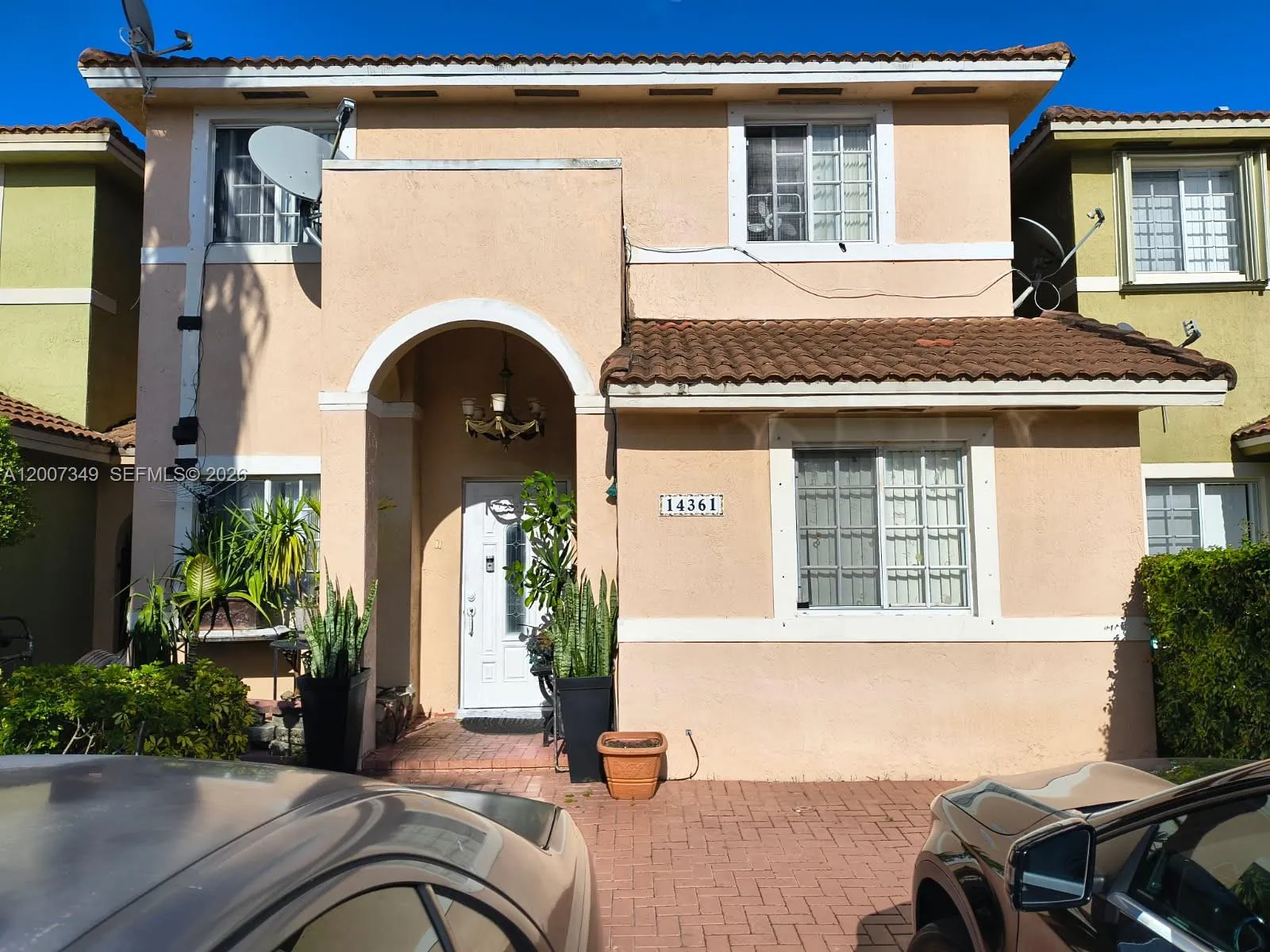 Foto de propiedad en 14361 SW 136th Avenue, Miami, FL 33186 Miami con MLS# 