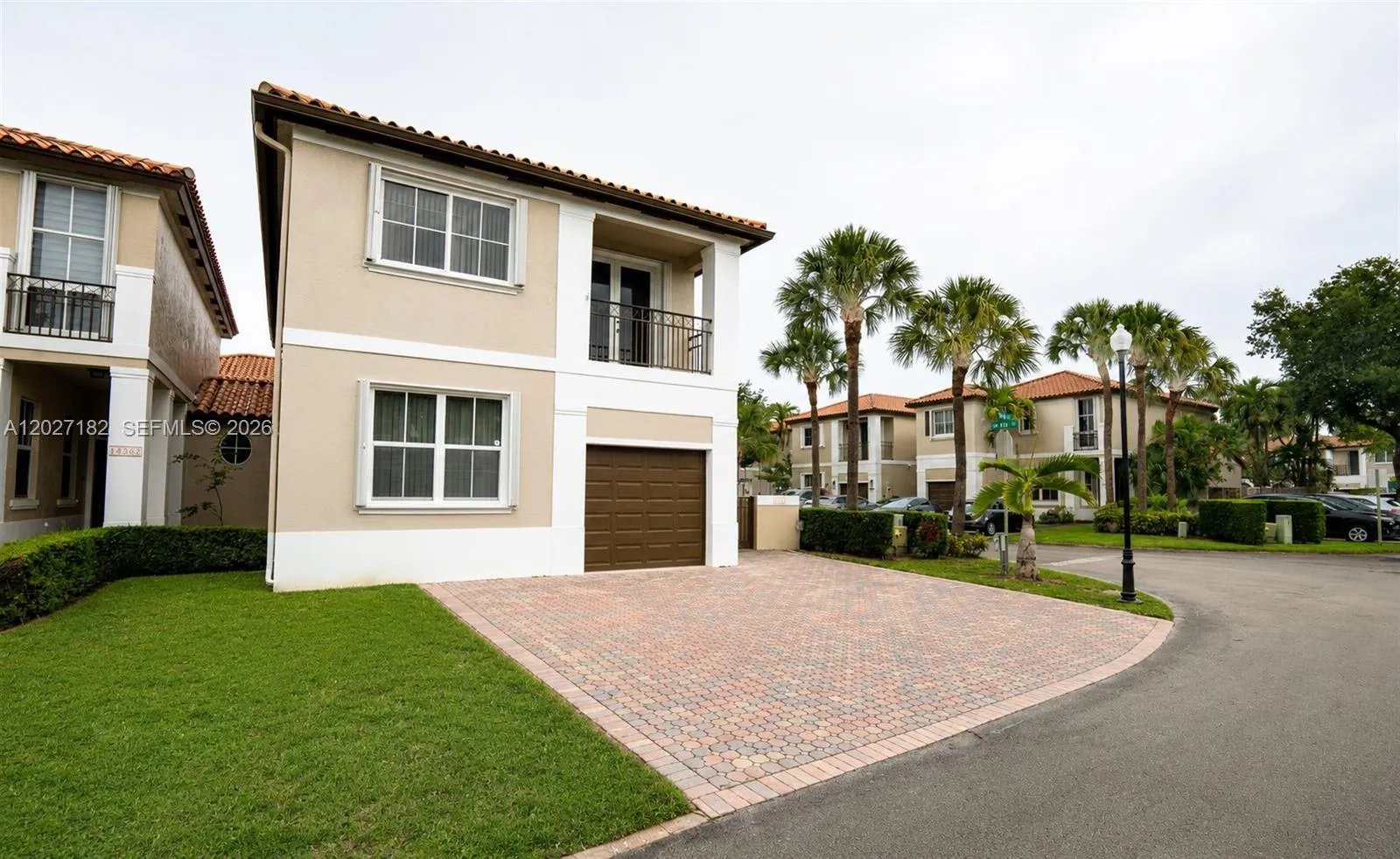 Vendido 14372 NW 83rd Avenue, Miami Lakes, FL 33016, Miami Lakes, FL 33016