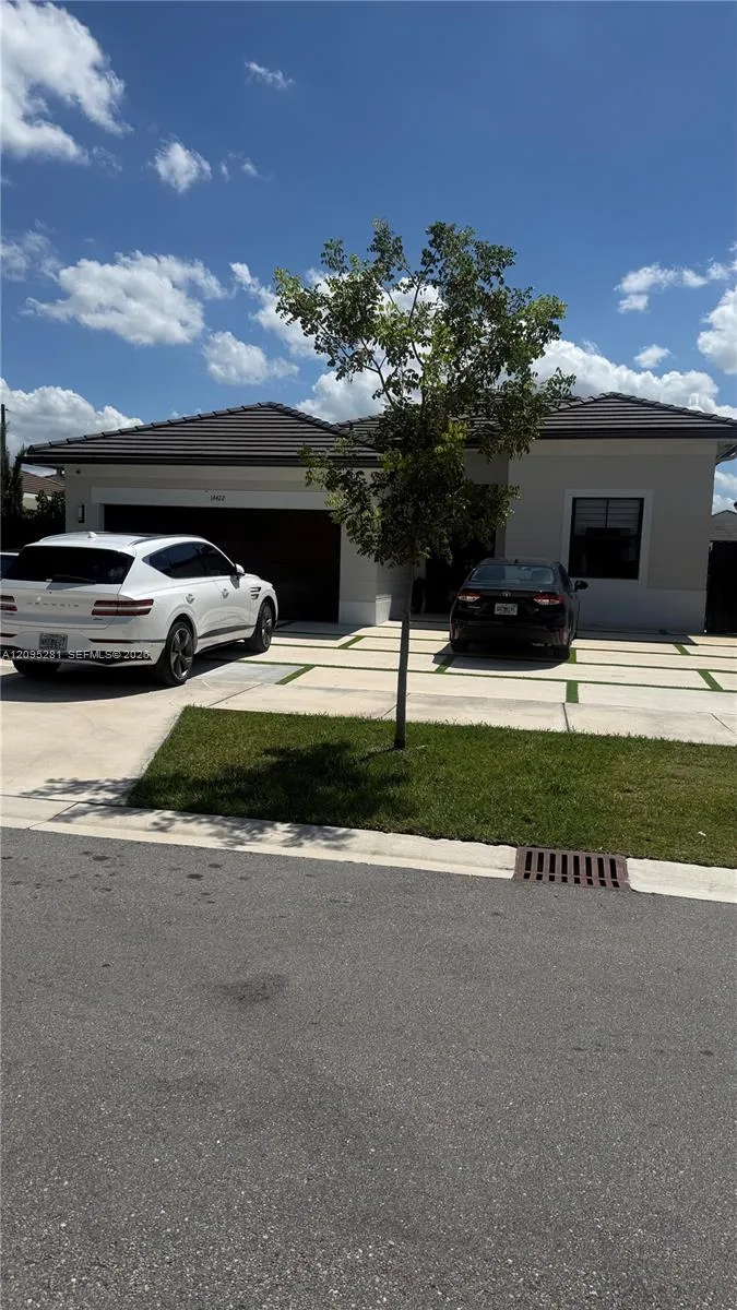 En Renta 14422 SW 18th Street, Miami, FL 33175, Miami, FL 33175