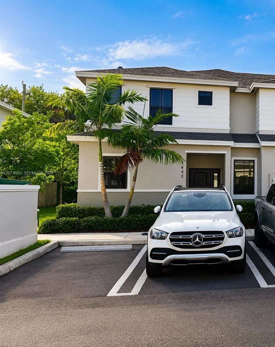 Foto de propiedad en 1443 NE 3rd Avenue 1443, Florida City, FL 33034 Florida City con MLS# 