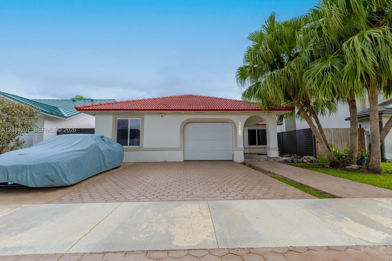 Foto de propiedad en 14452 SW 115th Street, Miami, FL 33186 Miami con MLS# 